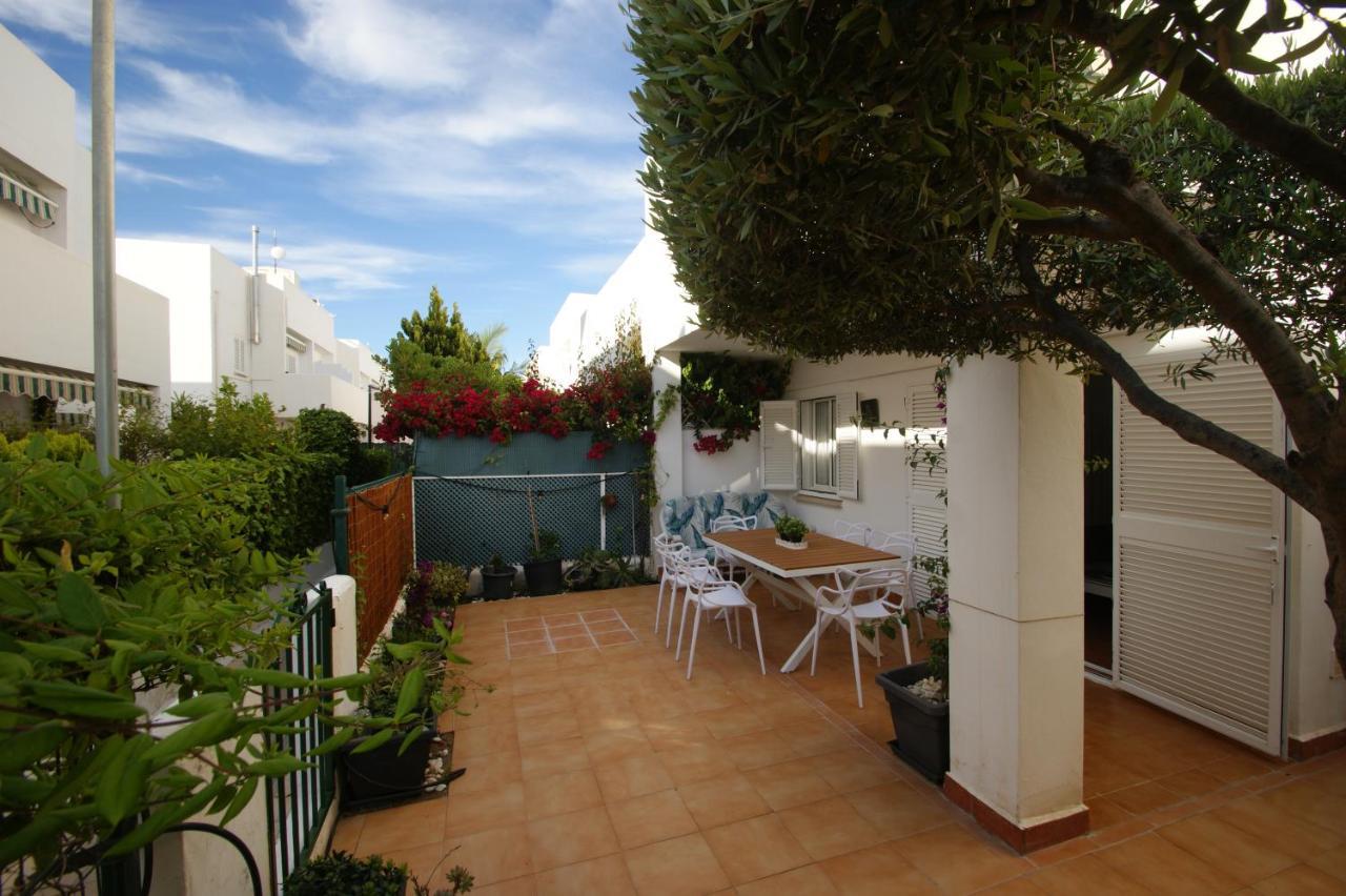 Casa A 400M De Playa, 3 Habitaciones, 2 Banos Y Jardin เบรา ภายนอก รูปภาพ