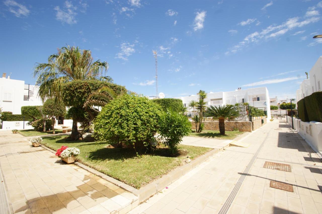 Casa A 400M De Playa, 3 Habitaciones, 2 Banos Y Jardin เบรา ภายนอก รูปภาพ
