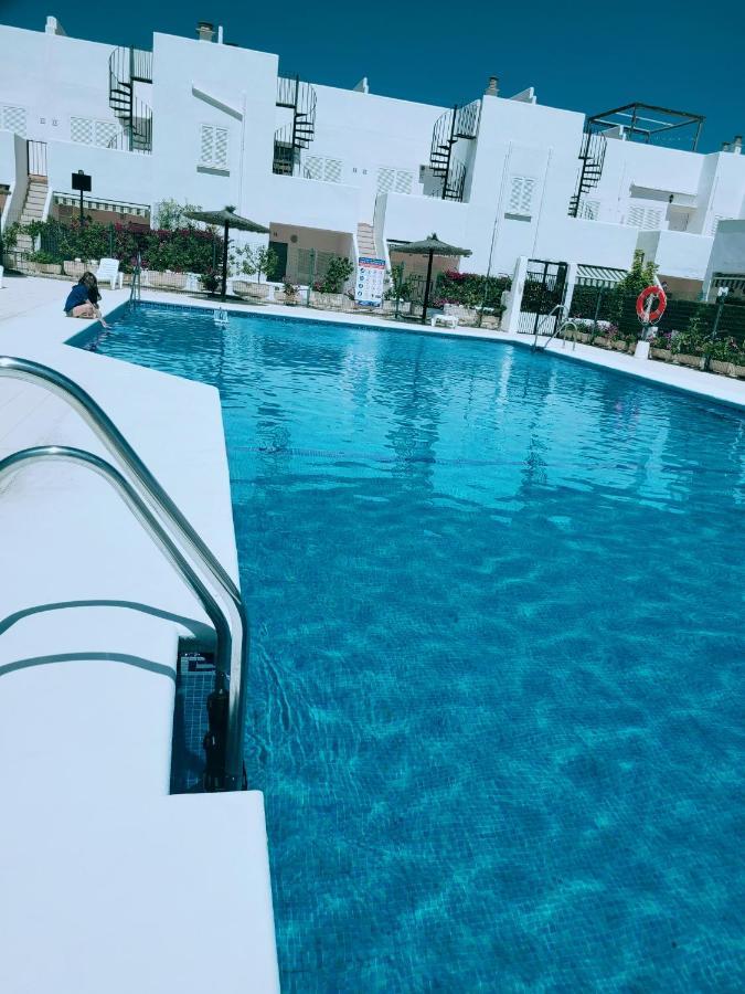 Casa A 400M De Playa, 3 Habitaciones, 2 Banos Y Jardin เบรา ภายนอก รูปภาพ